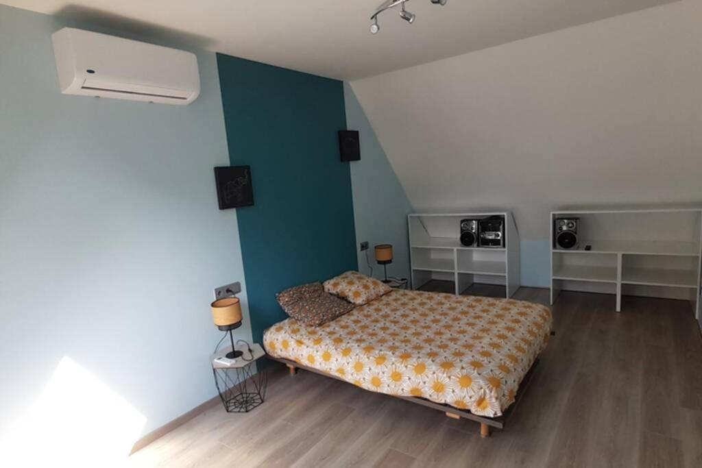 Maison En Colombage Renovee La Fontenelle  エクステリア 写真